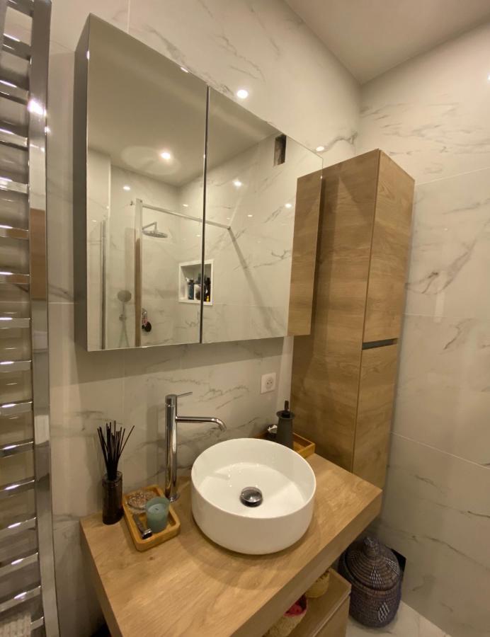 Appartement 2 Pieces Vue Mer A Nice Fabron Les Constellations Piscine 10Mn Promenade Des Anglais Екстериор снимка