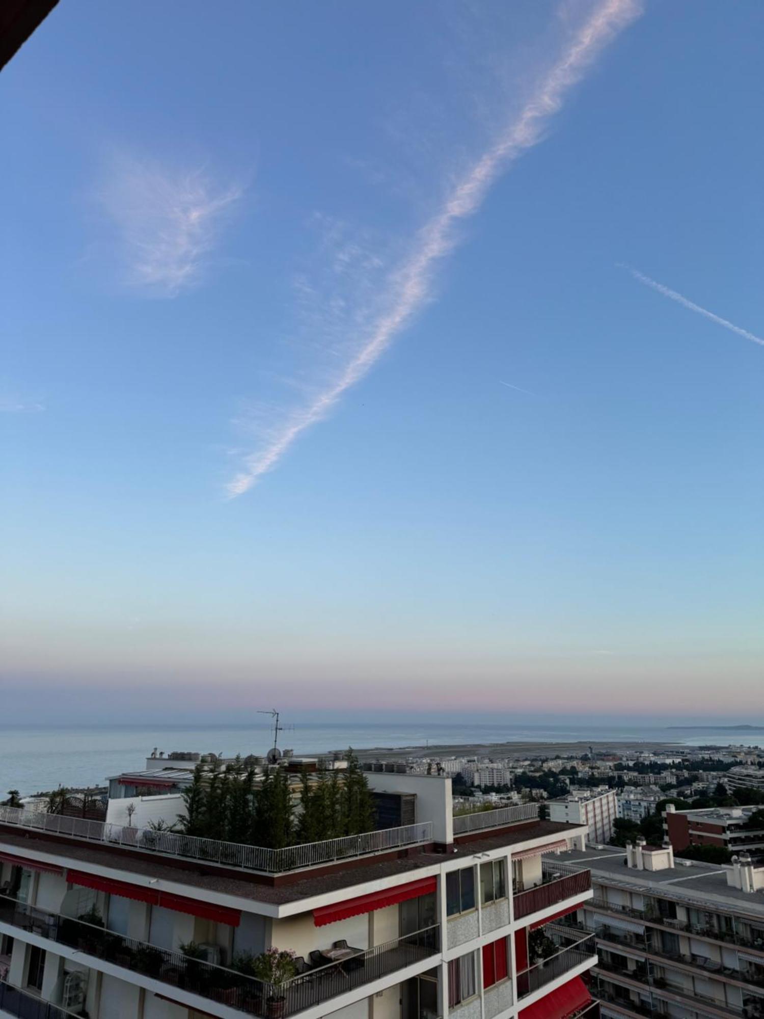 Appartement 2 Pieces Vue Mer A Nice Fabron Les Constellations Piscine 10Mn Promenade Des Anglais Екстериор снимка